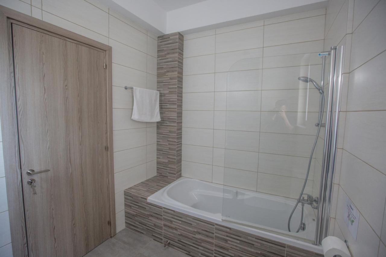 Polymnia Luxury Villas Protaras Ngoại thất bức ảnh